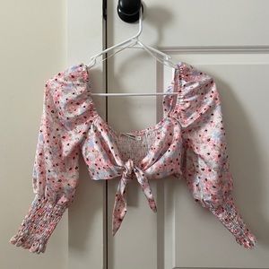 Hello Molly long sleeve crop